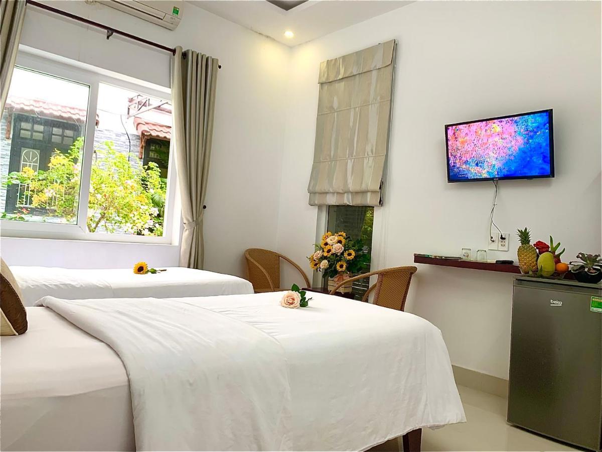 Ngoc Sinh Homestay Хоян Екстер'єр фото